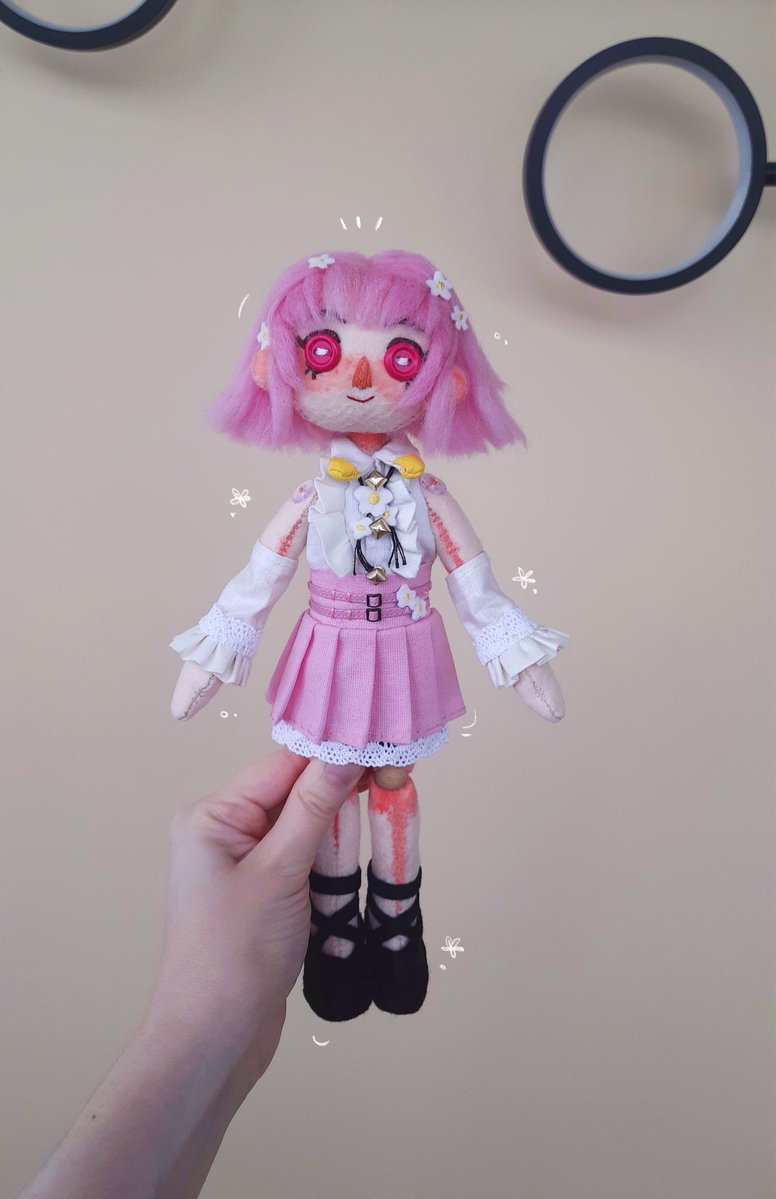 ulianasdolls's tweet image. art train woo, thank you alex!
I like cute girls what can I say
check out these people!
@fushide_
@nihonnogoburin
@kaleidosculpts
@maxidango
@officeanomaly