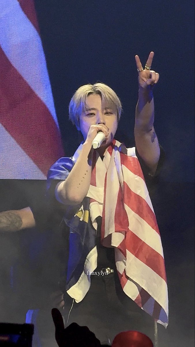 14 y/o me thought it was impossible.

2023 i met 5 of iKON members, 2024–25 met Hanbin, today met Jinan.

Not 7/7 together, but somehow… I did 🥹❤️

#JAY_207 #207_AsiaTourinKL #207_AsiaTour #iKON