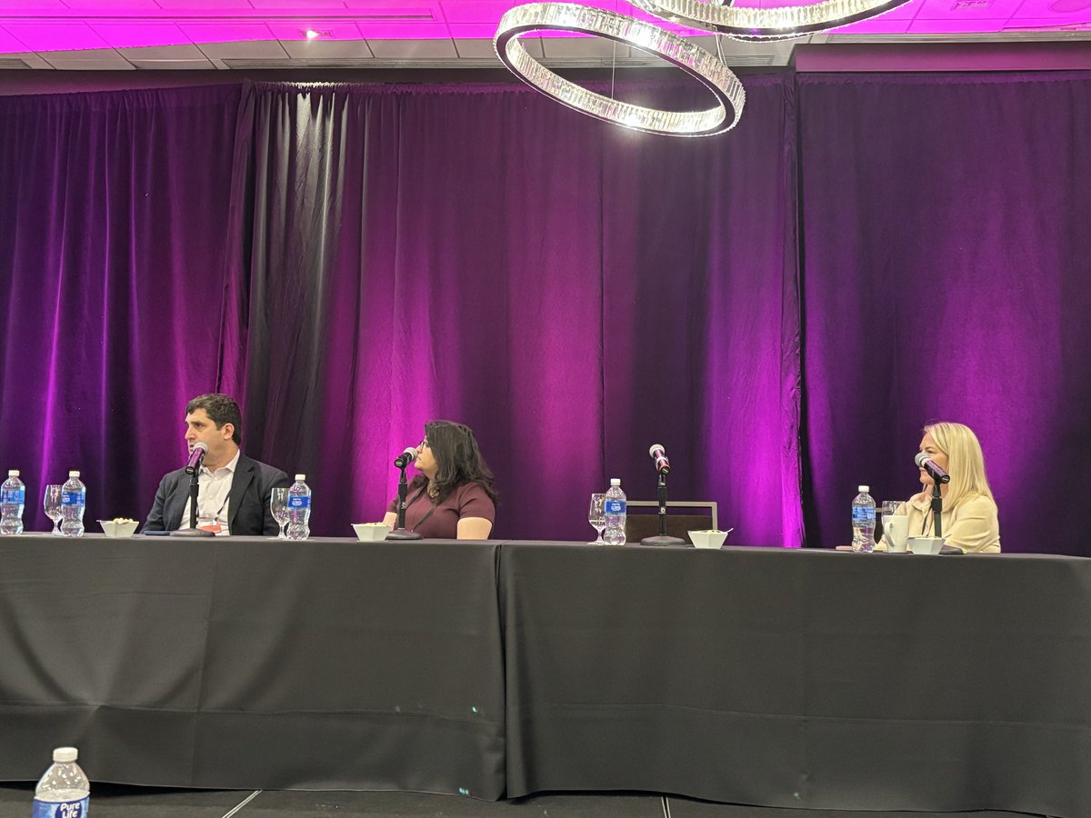 IBD_FloMD's tweet image. @MaiaKayalMD exploring the role of anti-IL23 in #IBD. Very clear presentation about a solid treatment options for our patients #AIBDRegionals @IBDBen @tinahamd @IdoVeisman @MRegueiroMD