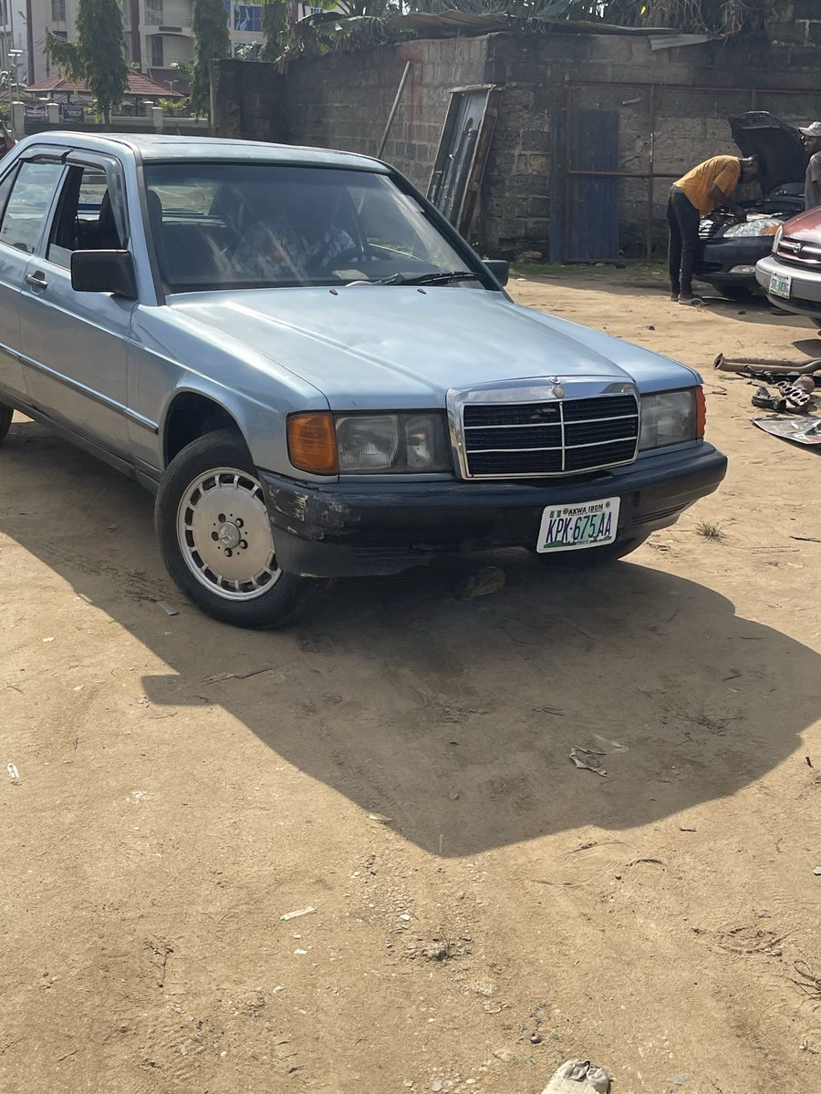 iamElderson's tweet image. I booked a ride today in Uyo, and see who @boltapp sent to me. E reach my turn bolt sent me this.  @MercedesBenz please retrieve these cars 

#BBNaija #Burnaboy #Limca #NnamdiKanu