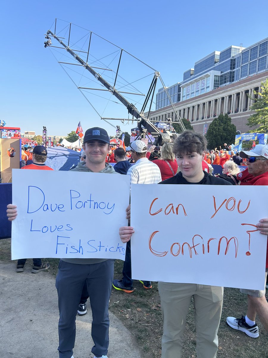 Dave can you confirm???

#bignoon #NCAAF #SouthPark <a href="/stoolpresidente/">Dave Portnoy</a> <a href="/BarstoolBigCat/">Big Cat</a> <a href="/barstoolsports/">Barstool Sports</a> <a href="/SouthPark/">South Park</a>