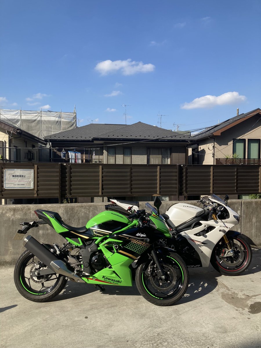 🇬🇧デイトナ tweet media