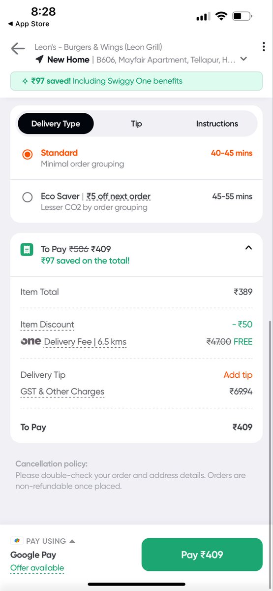 arian_raj's tweet photo. Just to share how we get looted because of our comfort choices! @zomato @Swiggy 
Zomato offered a 80/- off &amp; charged 93/- for a made up 9Km distance which it clearly isn’t while Swiggy claims its 6.5kms. 
@deepigoyal any explanation? #loot #zomato @hydcitypolice https://t.co/FmpmHZZoVq