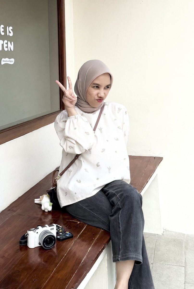brachiotonie's tweet image. If life were a camera, you’d be the perfect exposure📷🎞️🤎 

anzaaaiiii🙈

#RIIZE #ANTON  
#BRIIZE  #BRZSD #BriizeSelcaDay @RIIZE_official