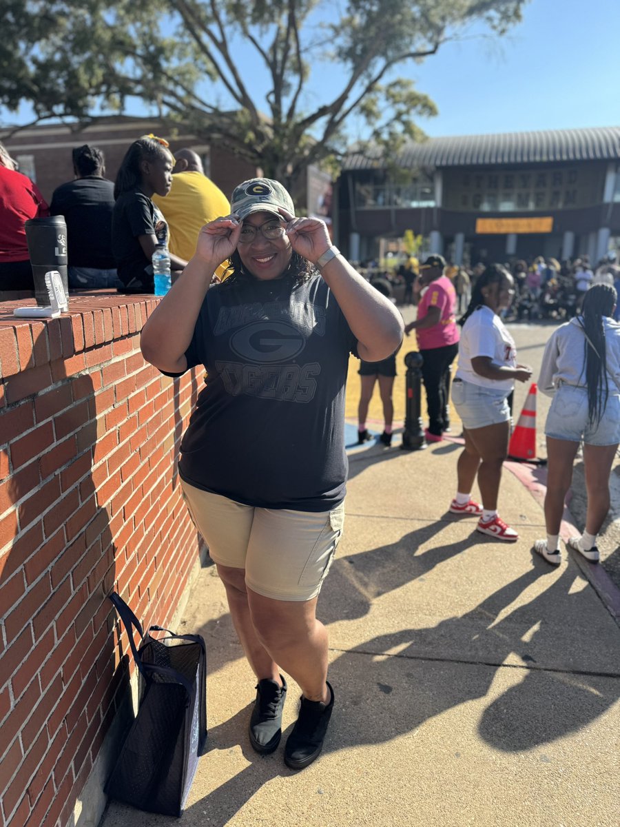 Kay_SportsMom's tweet photo. Happy Homecoming Grambling Tigers! G-Man Mom ♠️ #1 https://t.co/Z45r7IJ1AD