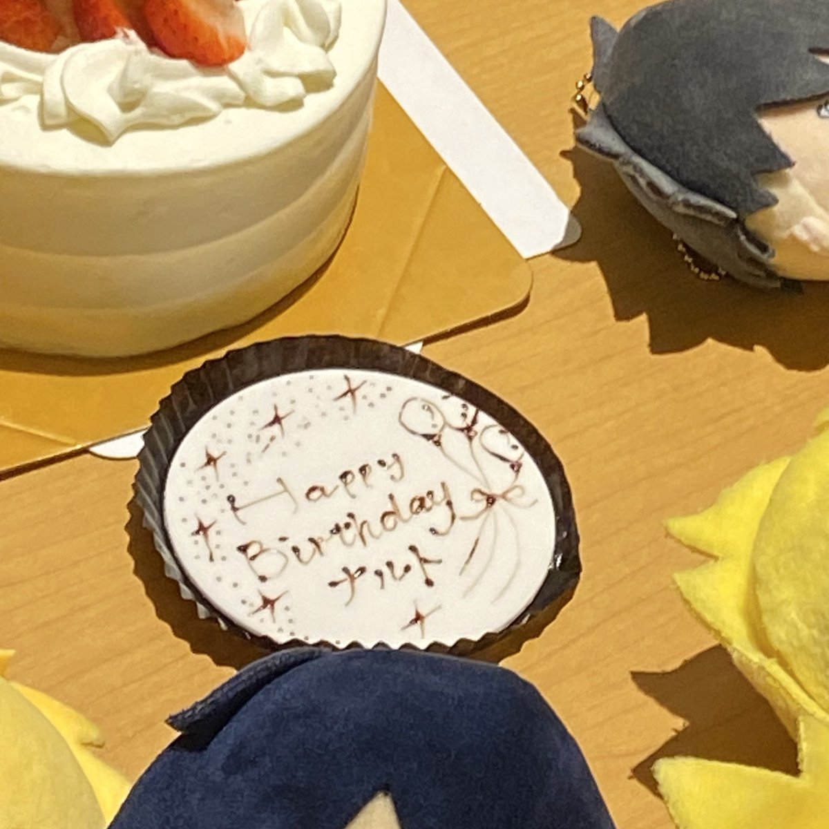 🍥誕お祝いしました〜ケーキを用意してくださってありがとうございましたー！！！
みんなから愛される推しのお誕生日会は最高でした✨
プレートもちゃんと🍥くんなんです✨