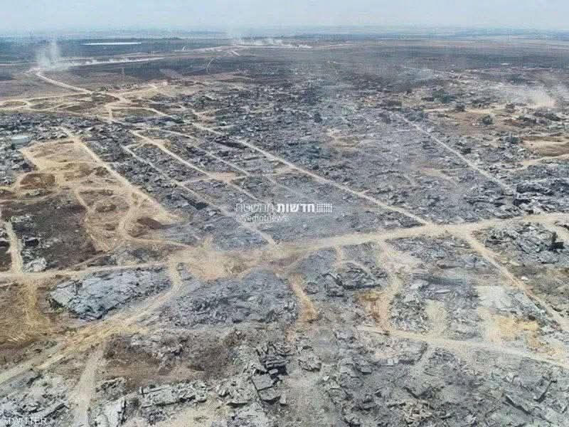 Everyone returns except me  I look at the tent pole 🏕️ knowing it won’t survive the winter, and at the sky  hoping it might change the universe’s order for my sake. How can one return with no land? Where can he place his sorrow? I’ll remain a stranger in my homeland 💔🇵🇸