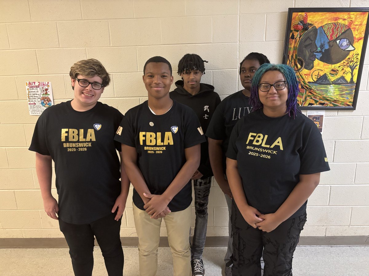 Ginabwill's tweet photo. BHS FBLA at a glance…. https://t.co/dyjQ8vw27v