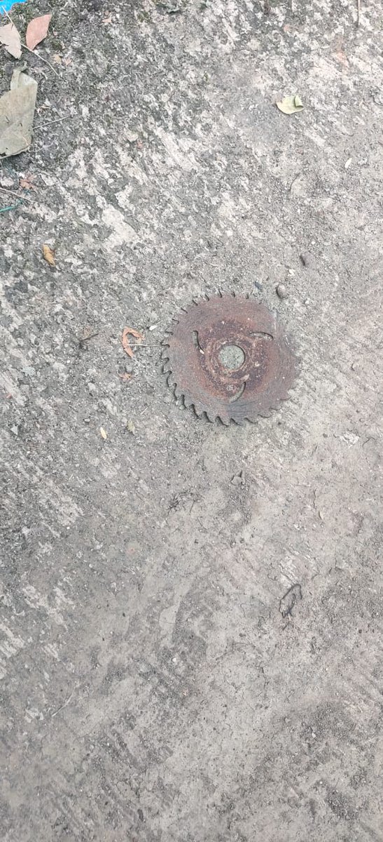 Chaitra__1's tweet image. No action yet against the builder after 22y.o. Sanskruti’s death. Today, another incident at the same site-blade fell, nearly hitting a resident. Emboldened by @MumbaiPolice inaction, the negligence continues. A peaceful march has been organised in protest.#JusticeForSanskruti