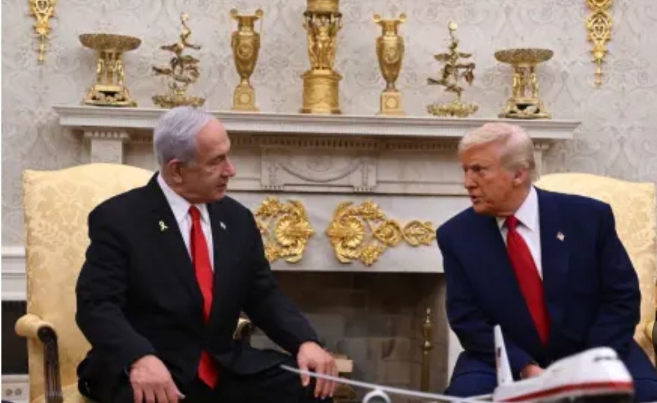 noam_fathi's tweet image. אין צעד, מהלך, אמירה, נאום, הצהרה, נייר עמדה, פתק עמדה, צטל&apos;ה עמדה - שהנשיא טראמפ עשה בניגוד לנתניהו.
הכל מתואם: מחיסול הגרעין ועד שיחרור החטופים. 
לכן הקרדיט הוא למי שהוביל ורתם את הנשיא והממשל לעמוד תמיד לצד ישראל, הצדק והאמת.
וזה נתניהו.
הם יכולים לקפוץ ולצווח עד מחר.
זה עדיין…
