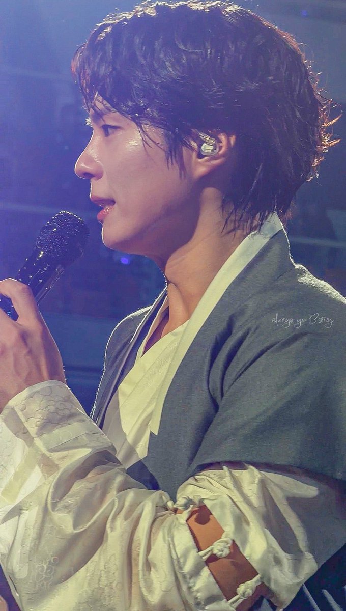 251011 
아주 오랜만에 만난 너. 
여전하던 너. 
반가웠어 보검아❤️

#BEWITHYOUinSEOUL #박보검서울팬미팅