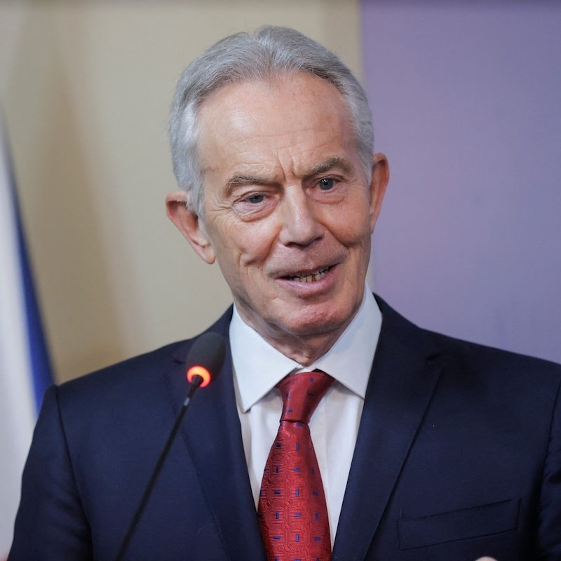 GlobeEyeNews's tweet image. Tony Blair met Jeffrey Epstein at 10 Downing Street in May 2002 while serving as Prime Minister, documents reveal.