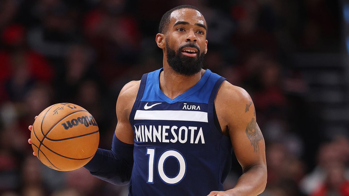 SleeperTWolves's tweet image. Happy 38th birthday to our vet, our OG and our PG Mike Conley!! @mconley11 🎉🎉🎉

#WolvesBack