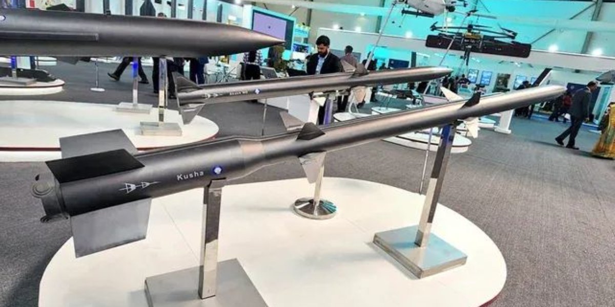 Varun55484761's tweet image. Naval Variant of Project Kusha weapon system will also be capable of engaging sea-skimming, anti-ship missiles and anti-ship ballistic missiles( Mach-7+ missiles in terminal velocity) .