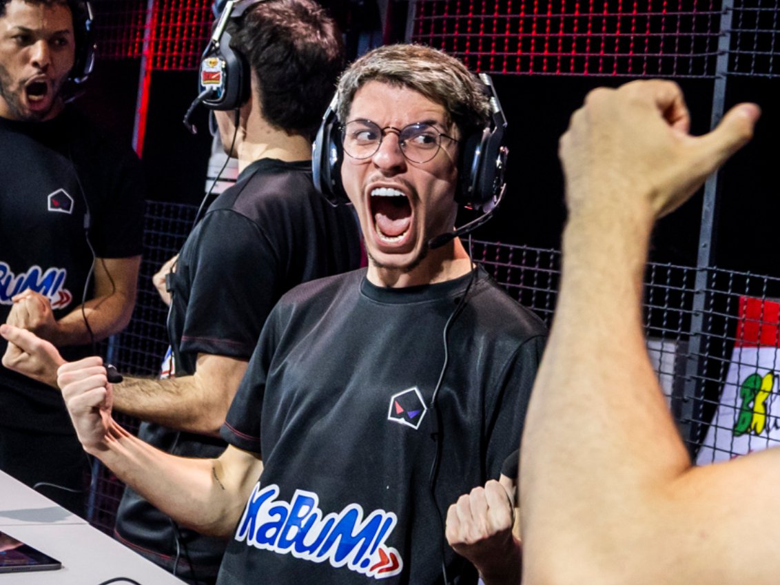 CasaBrawlOFC's tweet photo. @Brawl_esports Pode ter certeza que hoje será mais barulhento ainda! #VEMPRACASA https://t.co/VvnDMcxAYv