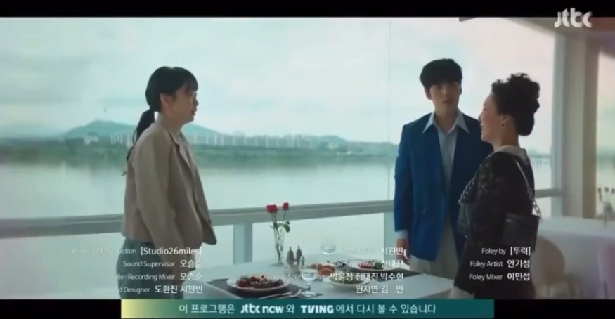 saphierafira's tweet photo. In the episode 10 preview, Junghyun’s mom asks, “Who is she?”
And he answers, “The woman I like. Even though it’s still a one-sided love.”

Like damn… Junghyun really said it out loud — straight up introduced her to his mom 😭💘
#AHundredMemoriesEp9 https://t.co/d7oZamkNpq