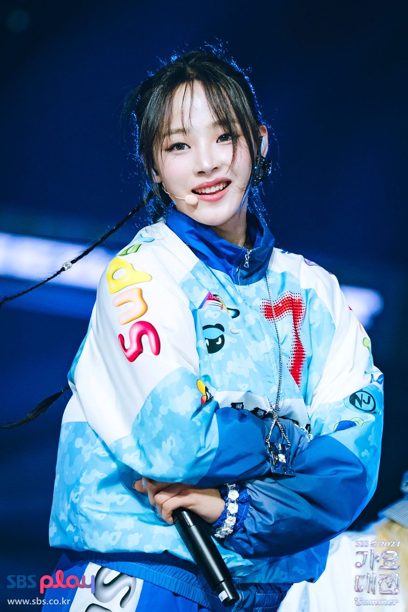 ミンジちゃんのこのビジュも大好きすぎる😭😭😭