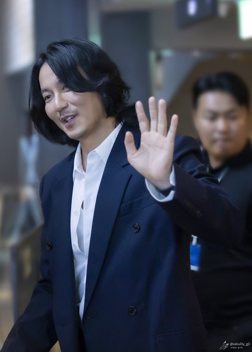 할까 말까 고민하다 아까워서（╹◡╹）♡
