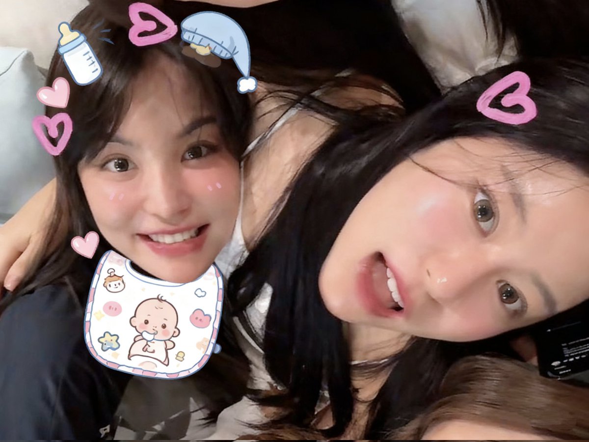 Tuky_3_'s tweet image. Mami C👩🏻 And  Baby K👶🏻
 
P&apos;Pook is soooooo Cute🤣🤣🤣
#kapookphat #ciizezphr #kapookciize