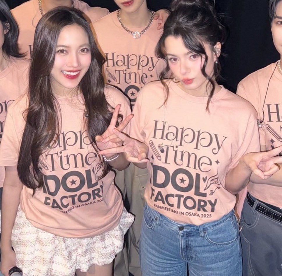 freenbeckeurop's tweet image. So happy to see Freenbecky in Osaka 🫠
@srchafreen @AngelssBecky
SAROCHA REBECCA HAPPY TIME
#FreenBeckyFMinOsaka
#ฟรีนเบค #FreenBecky
#srchafreen #Beckysangels