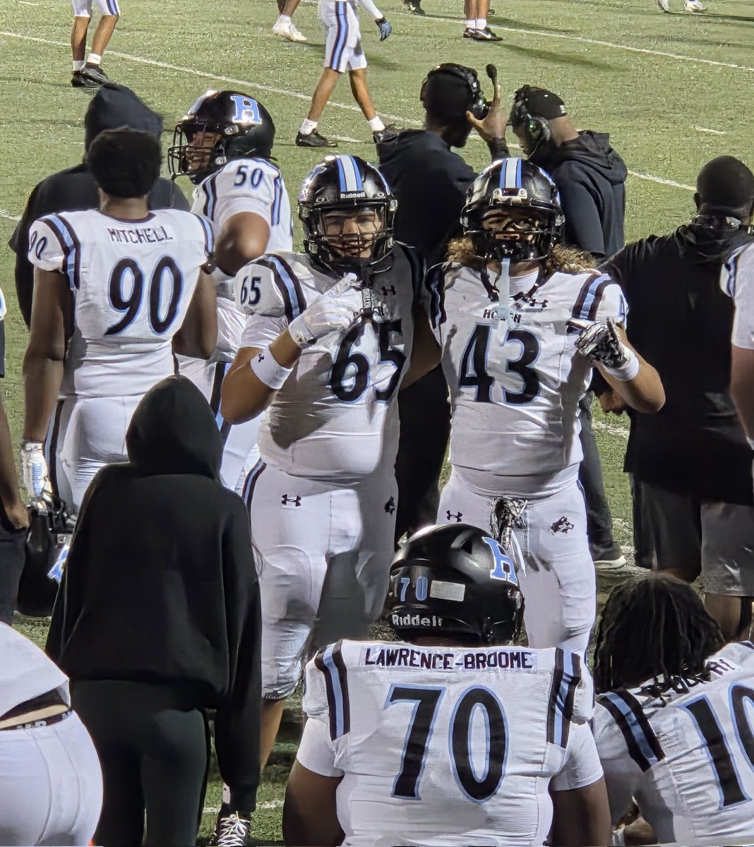 For the first time ever, <a href="/BCole2028/">Brayden C. Hunt</a> and <a href="/BrylanHunt_/">Brylan Hunt- 2029</a> took the field together. A medical scare prevented this in middle school and Brylan was told he wouldn't play again, but God had another plan. Proverbs 3:5-6