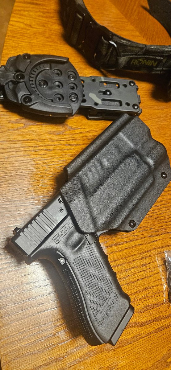 RyokunRacing's tweet image. #GBRSOWB
#TrueNorthConcept 
#BladeTech 
#GLOCK17Gen4 
この組み合わせいいぞ🤔