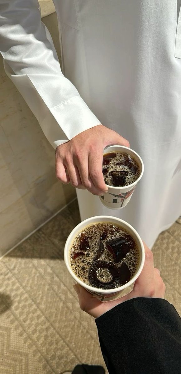 Qu_ALRajhi's tweet image. ضاع كل الحكي واخترت السكوت!
كلمة المجروح بلسانه تموت؟ 
في القلوب البيض ما للجرح صووت!؟💔

 #الحب_في_نظرك_هو