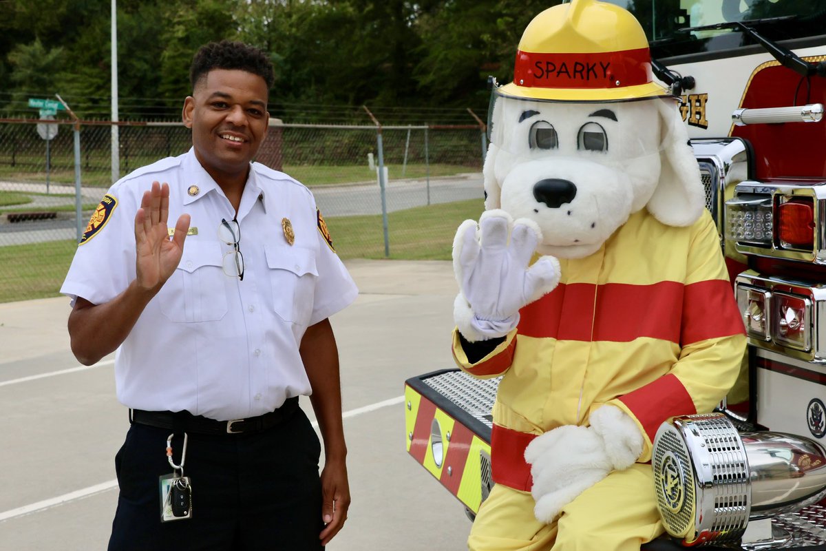 Raleigh Fire Museum tweet media