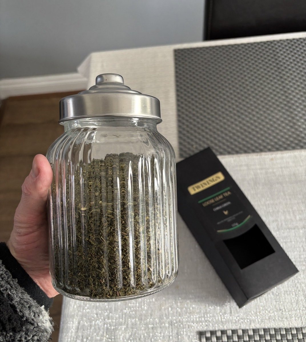 I got a new jar for tea