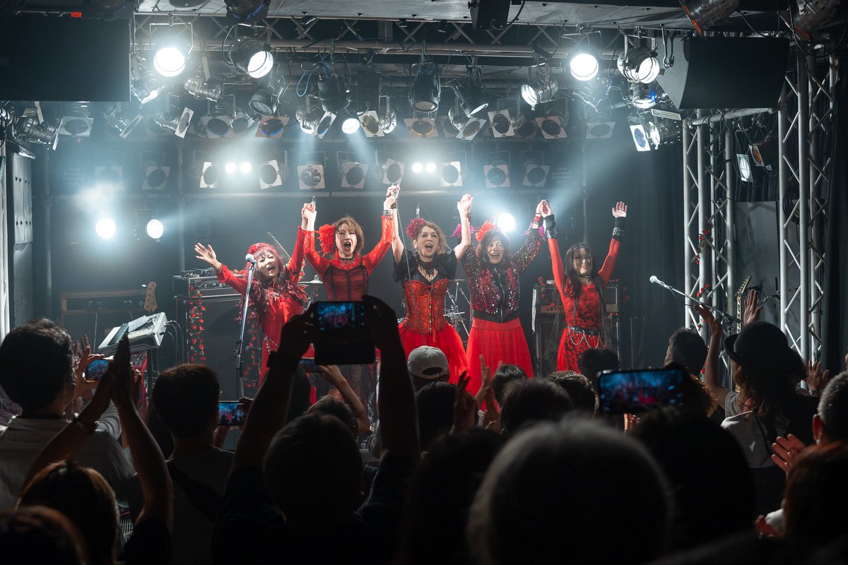 Rosebullet tweet media