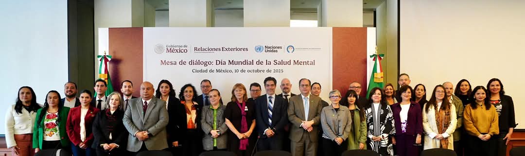SEGIB_OSRMCC's tweet image. A invitación de la @SRE_mx participamos en la mesa de diálogo en ocasión del “Día mundial de la salud mental&quot;. Destacamos la importancia de la salud mental en el desarrollo sostenible y el bienestar de las personas. Honrados de que se haya reconocido que a través de herramientas…