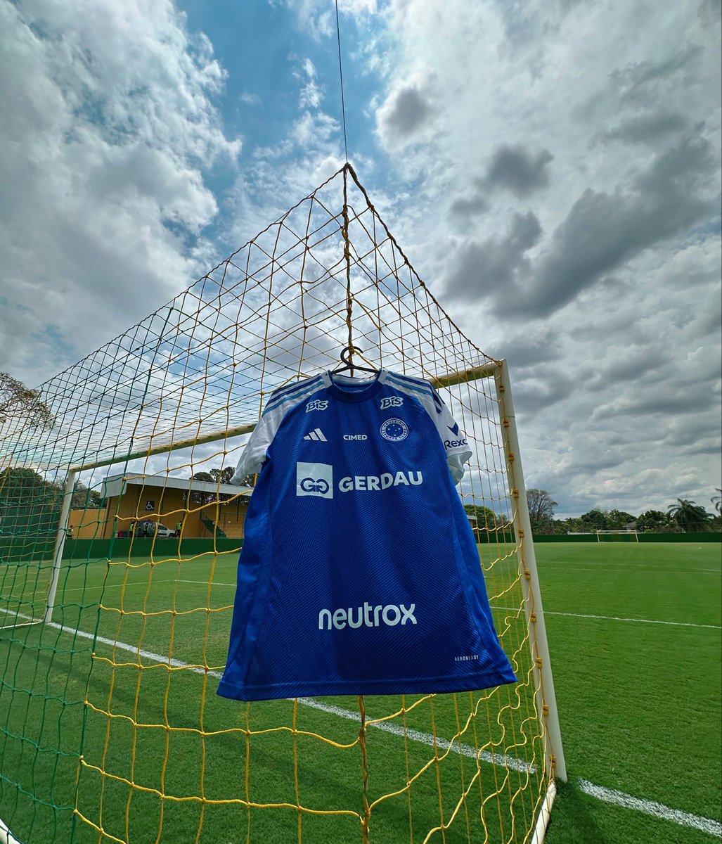 CruzeiroFem's tweet image. Sábado de Cabulosas! Tudo pronto na Arena Gregorão 🏟️🦊

A bola rola às 15h. Acompanhe ao vivo na TV Cruzeiro! 💙

📺 m.youtube.com/watch?v=enodFB…

#CRUxITA #AsCabulosasNoMineiro