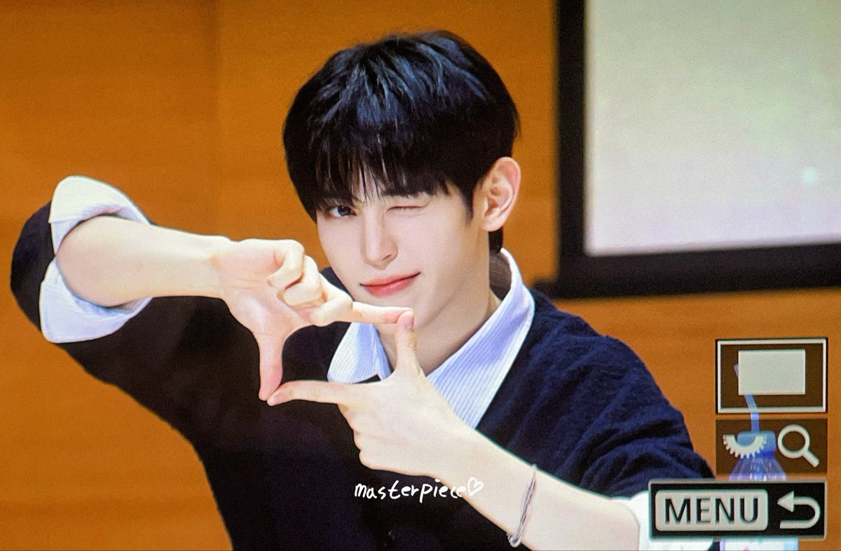 Masterpiece_hb's tweet photo. 251011

#NOWZ #나우즈 
#현빈 #HYEONBIN https://t.co/uR88krFWkz