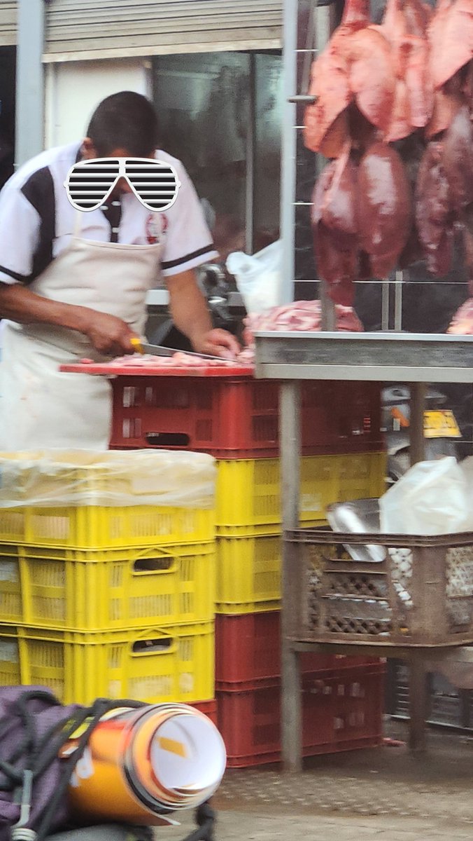 La DESIGUALDAD que más impacta al País se muestra en la gastronomía.

Esta no puede ser una forma digna de tratarnos como seres humanos y no es simplemente un tema de salud <a href="/SectorSalud/">Secretaría Distrital de Salud</a>

Tenemos unos vacíos culturales MUY GRANDES alrededor de los alimentos...