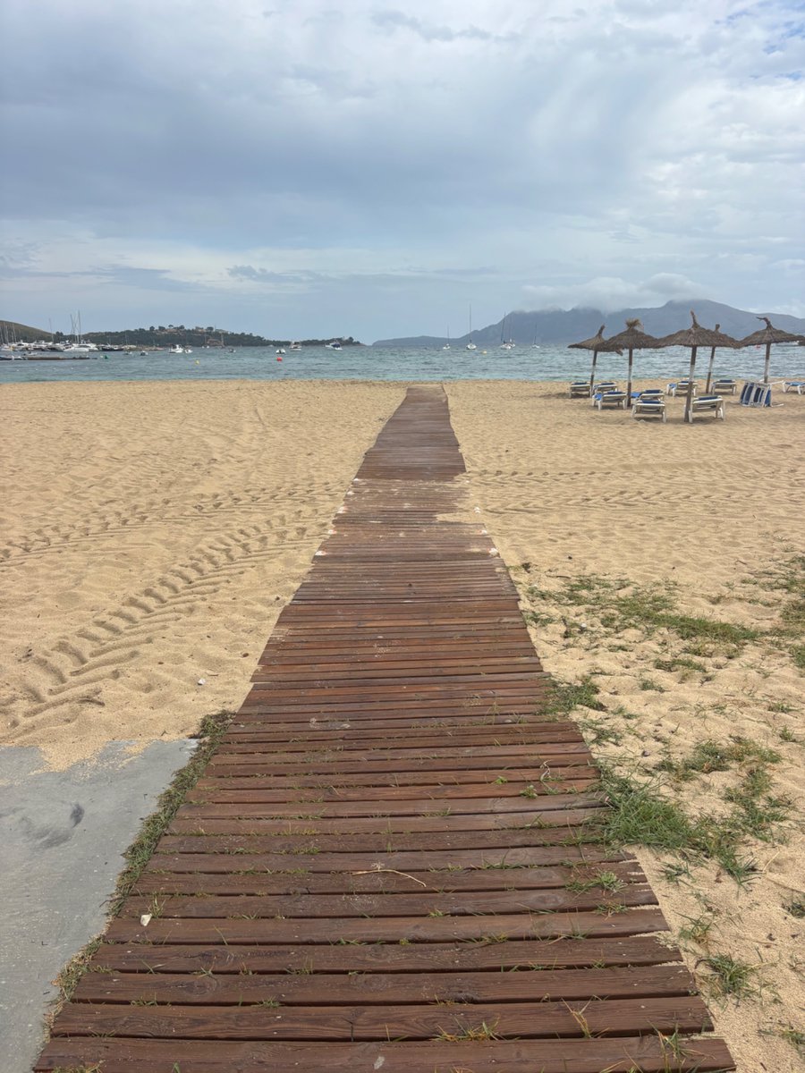 AIrvingWriter's tweet image. We’re having interesting weather in Majorca with thunder, lightning and torrential rain. 

But we did manage a walk and it’s giving me more time to write! 

#booktwt
#writerslife
#readingcommunity