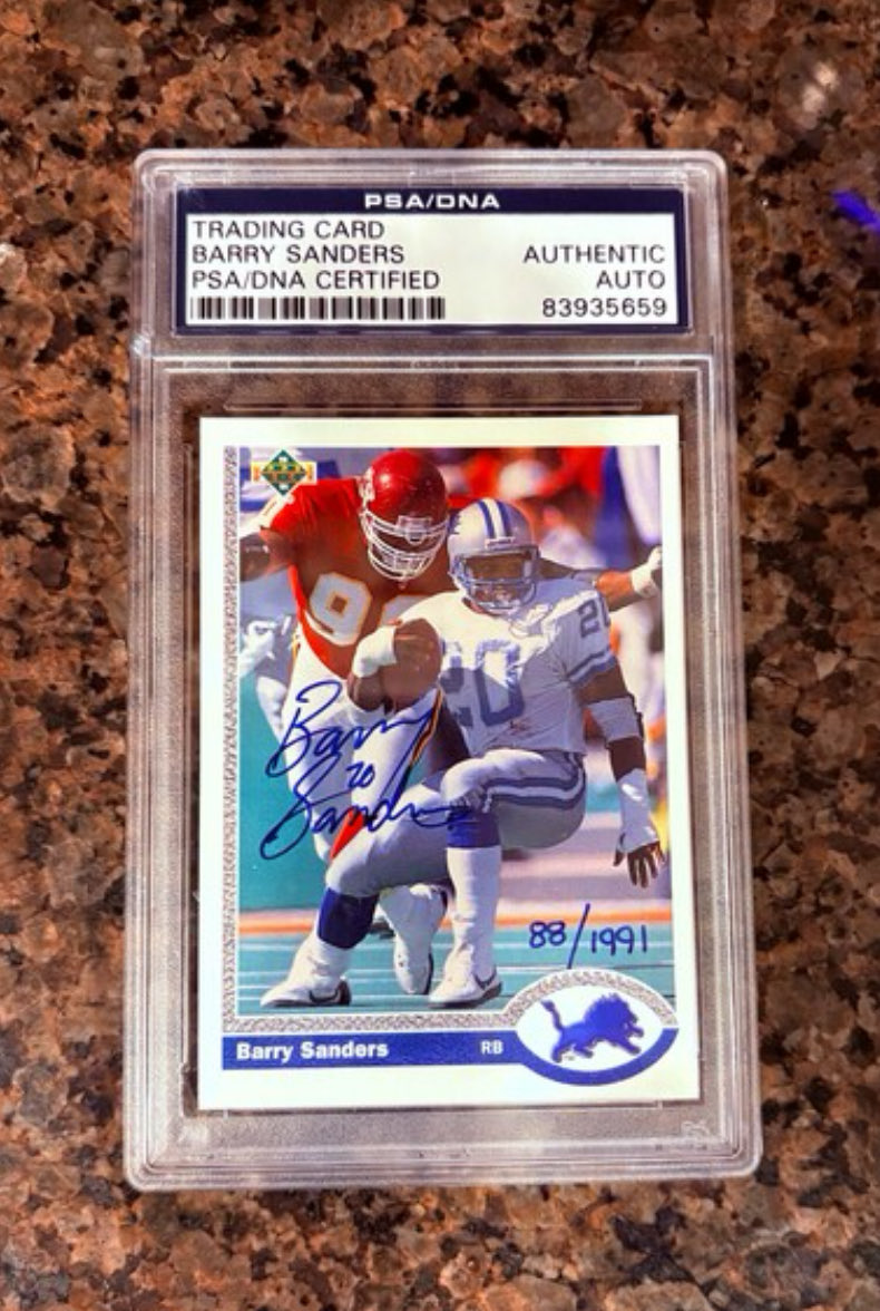 TaterTots2023's tweet image. I’m bored. Laid up from knee surgery. Show me cool cards in your pc of anything!!!!!

Couple of mine. Grew up a lions and chiefs fan. These two cards are two of my favorite in the PC. Neil smith and Barry sanders!

@CardPurchaser 
#thehobby