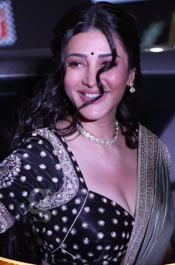 G2_ZvCGbMAAbpcW?format=jpg&name=900x900