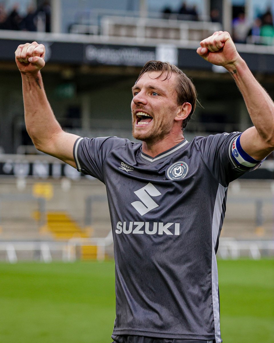 MKDonsFC's tweet photo. YOUUUUUUUU DONNNNNNNNS! 🩶

#COYD https://t.co/58rAnc88M7
