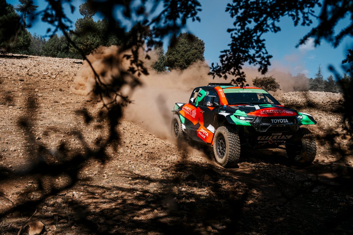 The engines haven’t roared yet, and it’s already an unforgettable vibe 😍🏁🌲