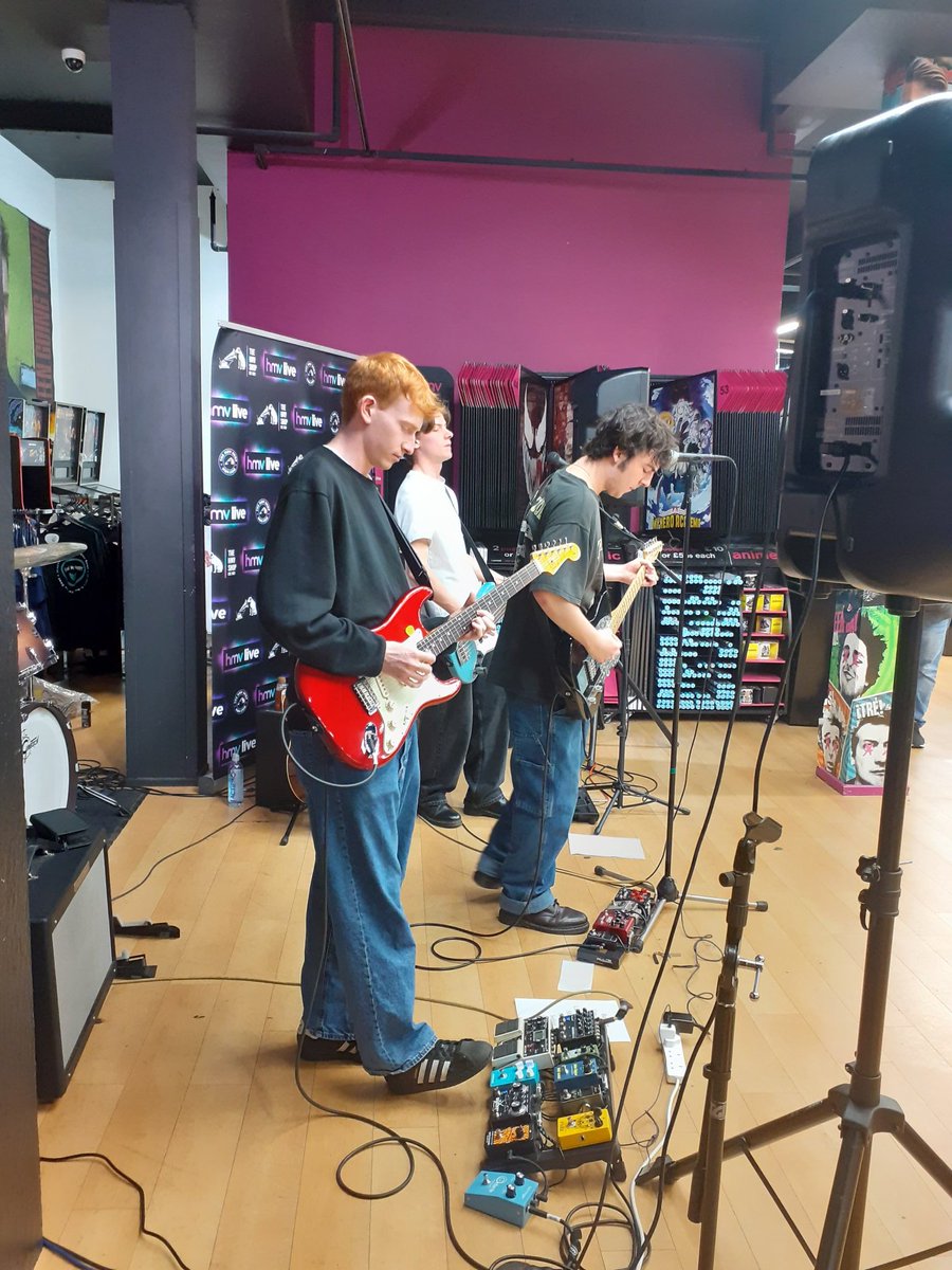 hmvNewcastle's tweet photo. A welcome return to our #LiveAndLocal stage for #CentralArcade. Blistering performance guy's. Cheers.π
#live #LiveMusic #livemusicvibes #gig #gigs #SaturdayVibes https://t.co/3fRbiH3sk9