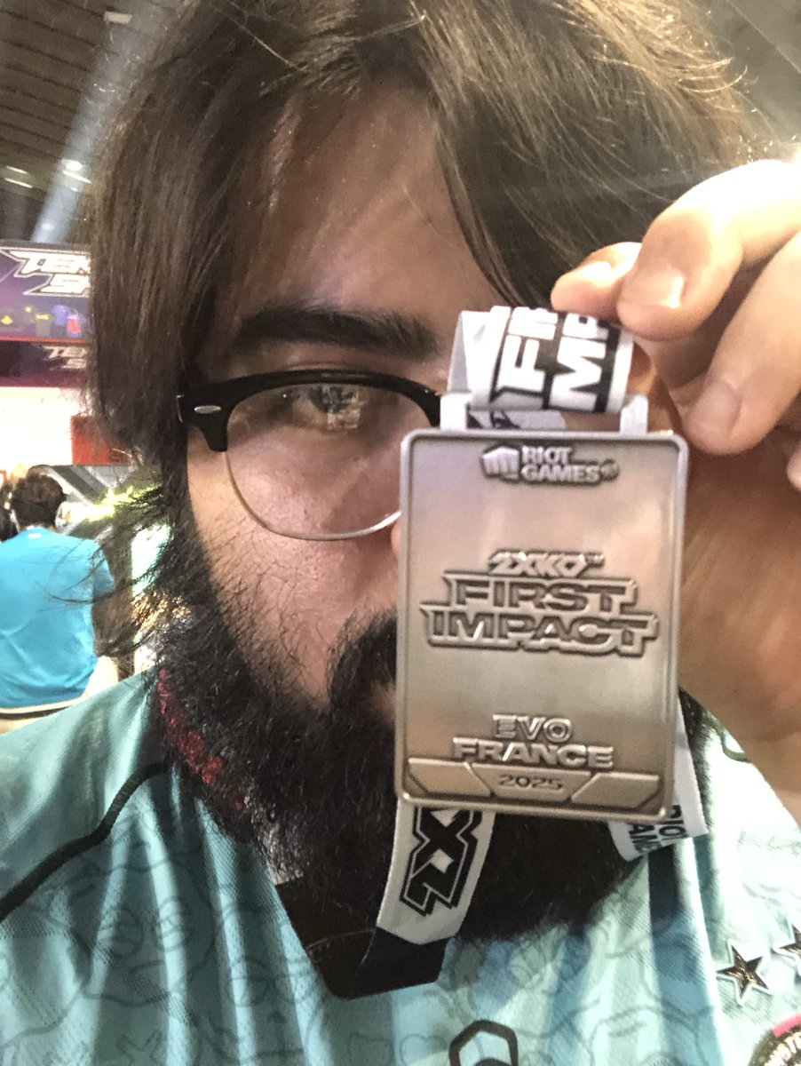 2nd place… happy to prove I’m the best in NA. Next time I’ll prove I’m the best in the world. GGs to wawa he’s so strong! I’ll work harder.