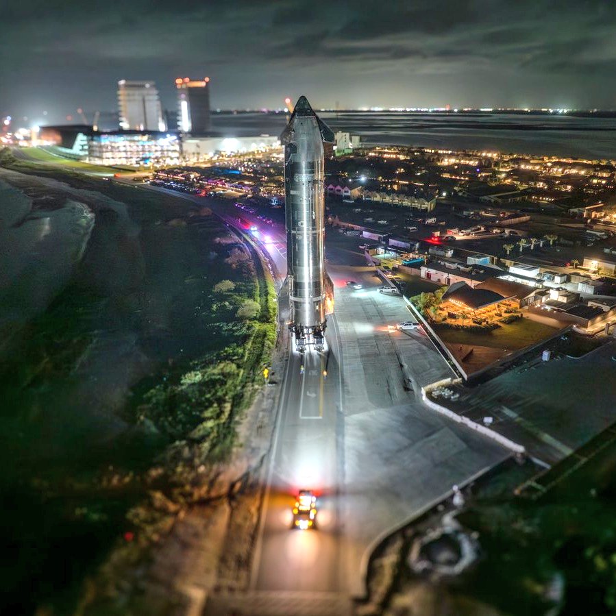 amXFreeze's tweet image. Starship Flight 11 launches in just 2 days
