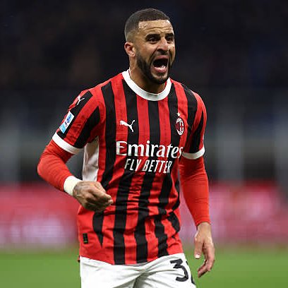 MilanPosts's tweet image. 🗣️ Kyle Walker spoke to Sky Sports UK: &quot;When a club like Milan comes calling, you don’t think you can say no.&quot;