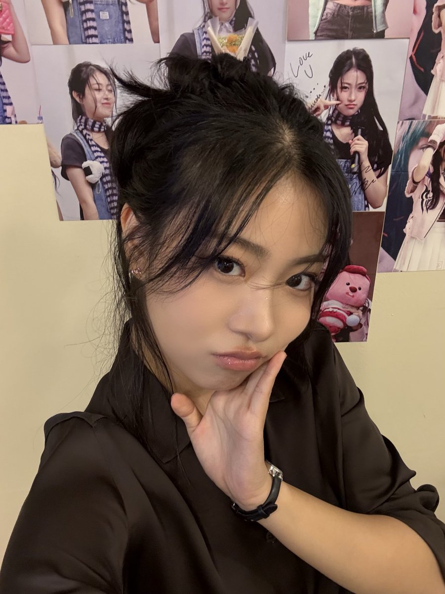 ablume_twt tweet media