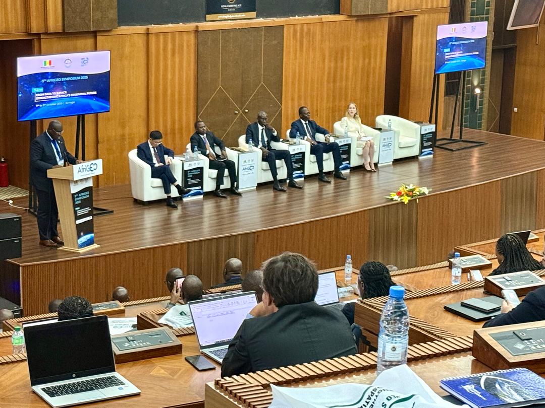 AfSA_AU's tweet image. H.E. Dr. Tidiane Ouattara joined the AfriGEO community in Dakar for the 9th AfriGEO Symposium, themed “From Data to Impact: Strengthening Africa’s Geospatial Future.” A great moment of collaboration for Africa’s geospatial growth.

#AfriGEO #AfSA #WorldSpaceWeek #GeospatialAfrica