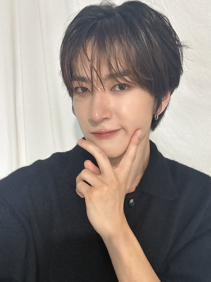 [#윤우] 도파민 ‘충’전 완료🖤

#FROM_TRENDZ #TO_FRIENDZ #TRENDZ #트렌드지