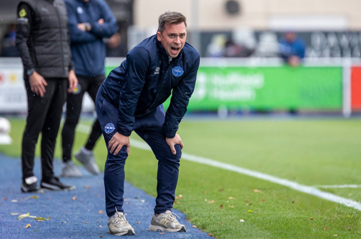 SpitfireStats's tweet image. 🛣 Scott Bartlett becomes the first Eastleigh manager in club history to keep 3 clean sheets in his first 3 away games.

#Spitfires