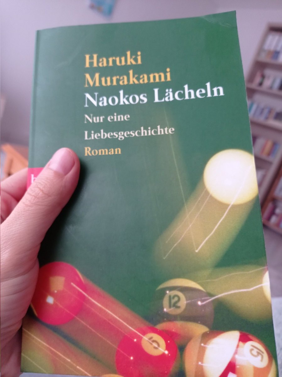 feyzacelikt's tweet image. Lese zum ersten Mal diesen berühmten japanischen Schriftsteller; finde es aber sehr schade, dass ich in der Geschichte nichts von Japan finde; Namen und Orte sind japanisch aber alles hätte sich genauso gut in den USA abspielen können.
#LiteraturePosts
#buecherwurm
#buecher