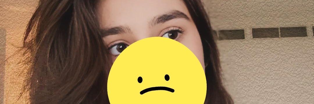 NoorFateemaaa's tweet image. Islamabad banti ja rhi hun, choti choti baton par block ho jati hun. 
#sad #vibealone #Islamabad #Trending #viral #WeekendVibes 🥱✨️
