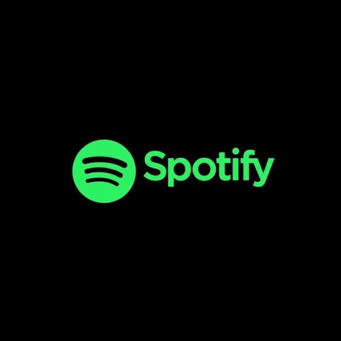 A música "Ilegal", colaboração de PinkPantheress e Anitta, obteve 362 MIL streams em seu primeiro dia no Spotify.